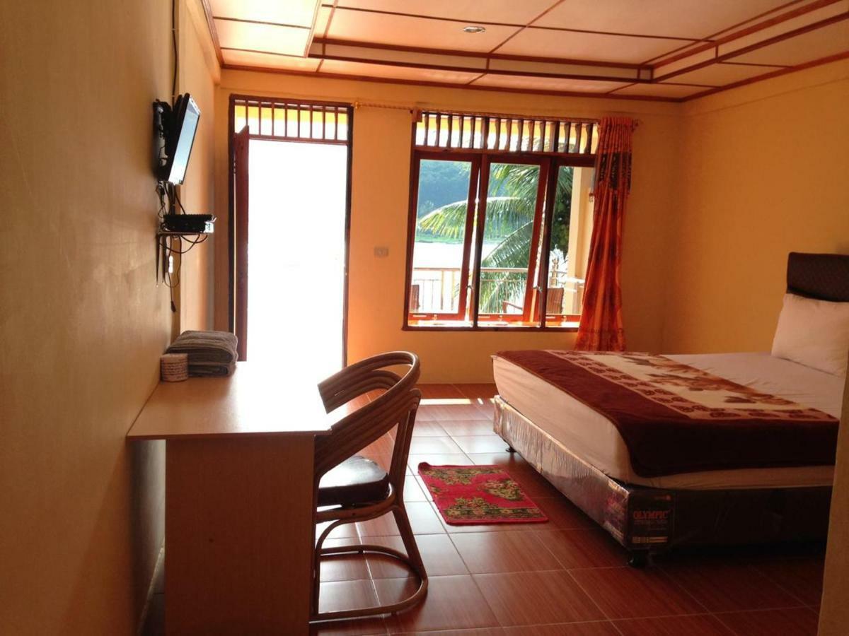 Aman'S Guesthouse Tuk Tuk Buitenkant foto